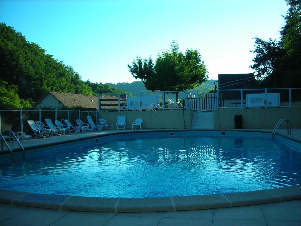 Logis Hotel Le Belle Rive Najac Exterior photo
